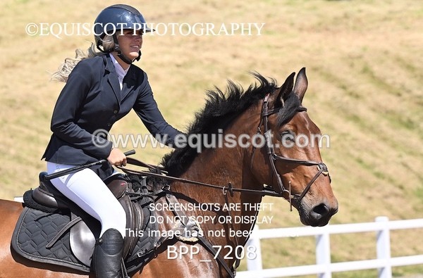 BPP_7208 - CLASS 14 FRI Nupafeeds Senior Dicovery/1m open