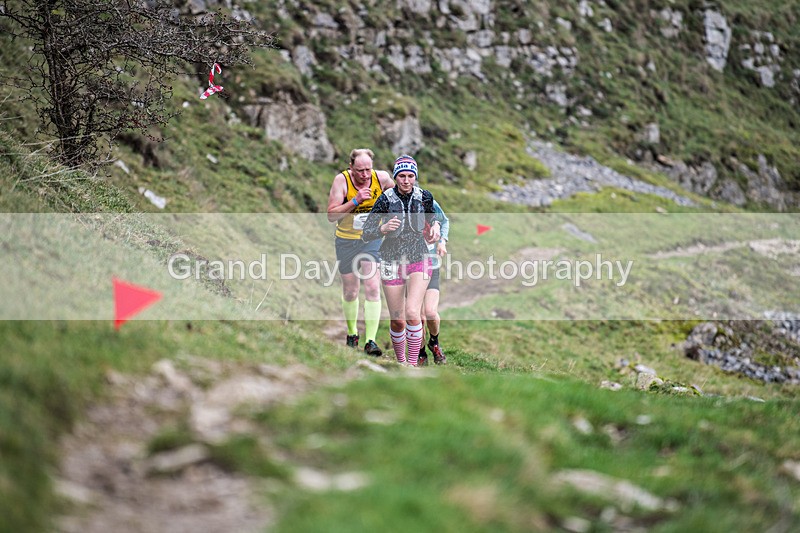 Litton-462 - Litton Christmas Cracker Fell Race (Limestone Series) Sunday 14th December 2025