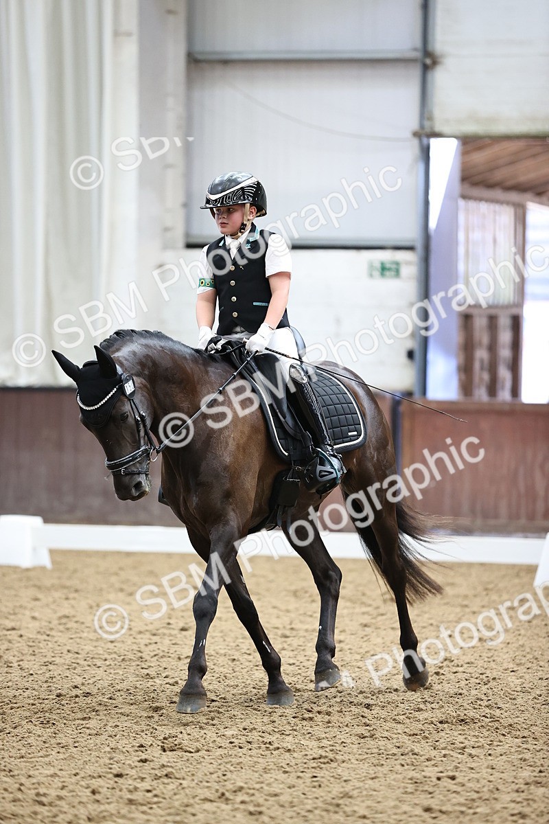 SBM_001481 - Novice 4 - 11.15-13.22