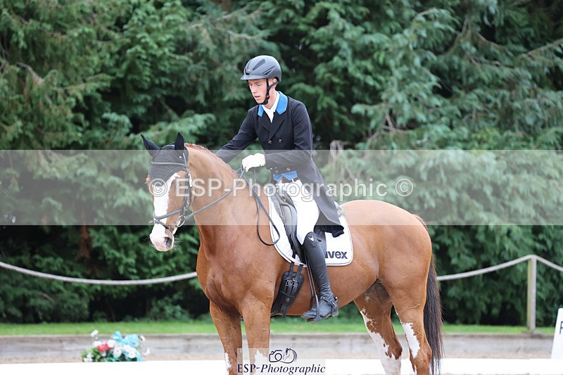 241024-144252-04122 - 228-Callum.Banfield-JIN.VAN.DE.DOELVELDEN.Z