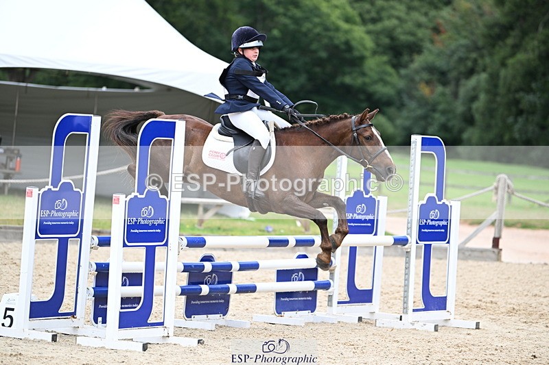 250726A-121726-01479 - Cls 03 PC80cm coursewalk to end