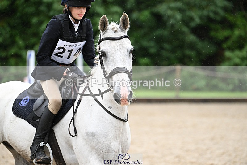 240824X-093401-23248 - 70cm Round 2 9.30 to 10.30