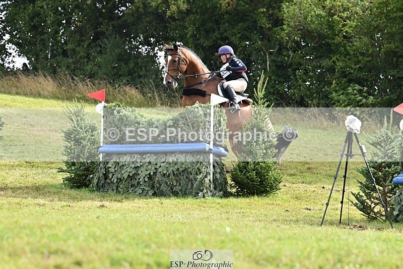 250831-100015-06225 - H-352-Sarah.Marsh