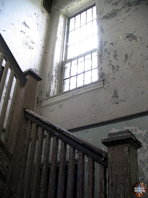  - Athina State Hospital*