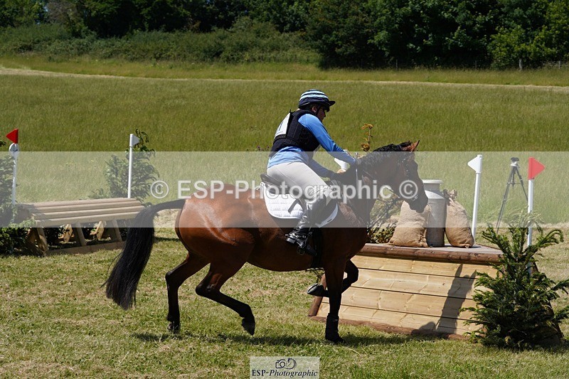 240629X-114608-1724 - 011-Katie_Ingram-HOLLYHATCH_HIGH_HOPES