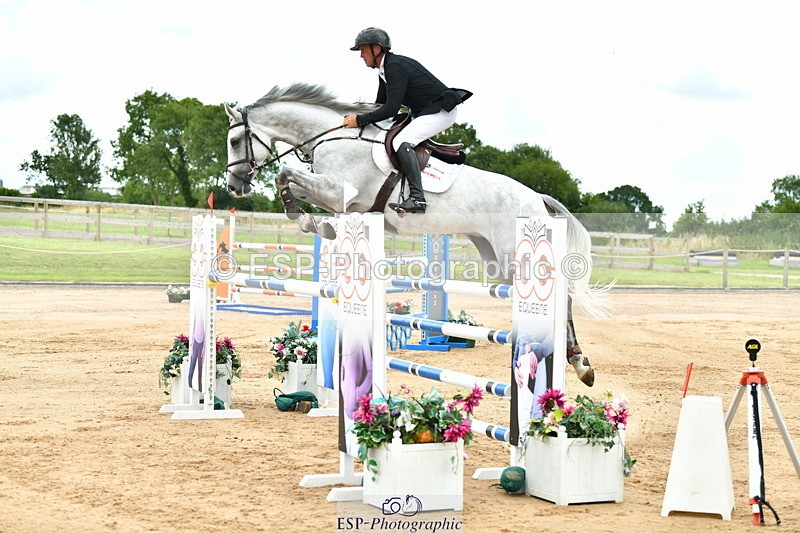 230720A-121824-02772 - Cls 33, 7 Yr Olds 1.30m