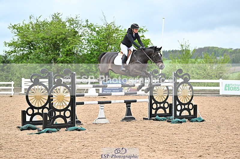 240501A-140233-00934 - Cls 8 Snr Foxhunter and 1.20m Open