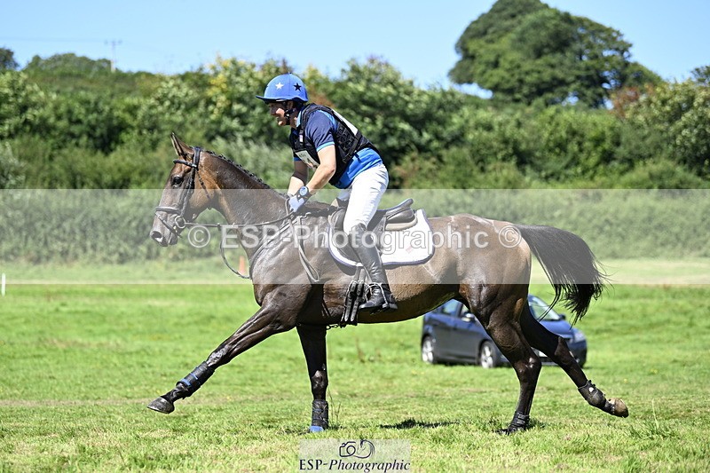 240811A-144745-05136 - 164-