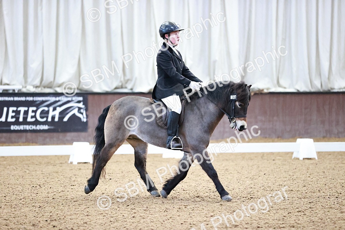 SBM_000016 - Class 2-3 - Prelim 5 Novice 4