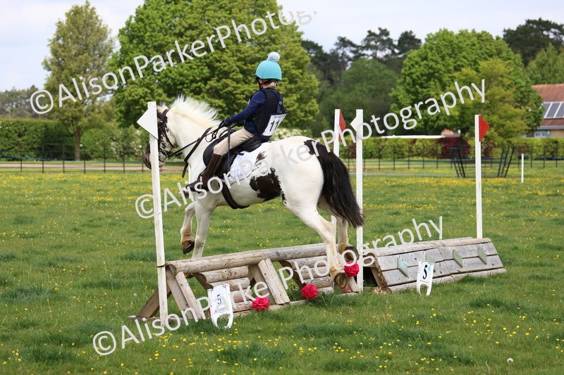 20260503-6131 - Class 3 - Minimus Pairs 50-60cm