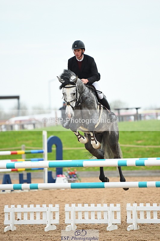 230504A-095054-00459 - Cls 8 Snr Foxhunter