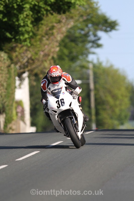 IMG_4377 - Thursday Practice  TT 2013