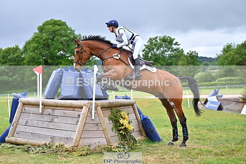 250524A-093120-08709 - A-001-Jemima.Howden-HEADS.UP