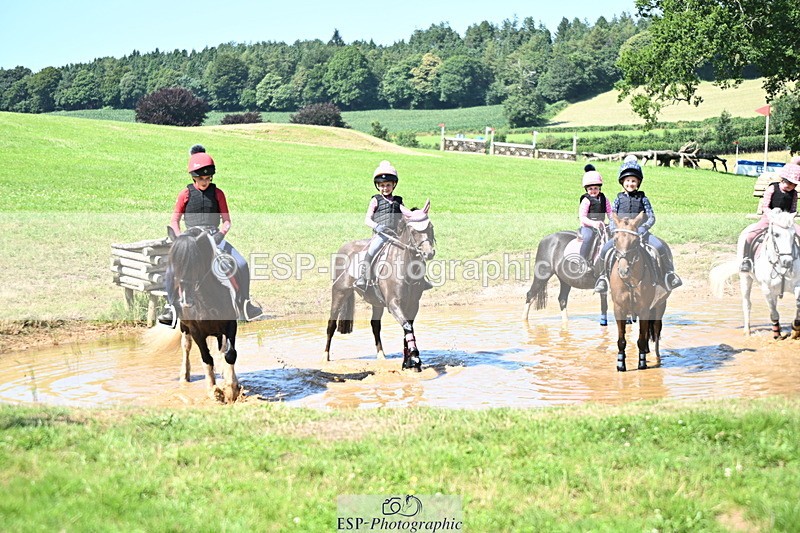 240729B-150427-03115 - Abbie's Group XC