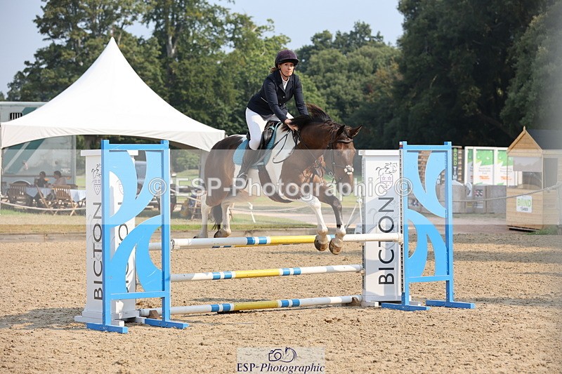 250816A-102054-00664 - Cls 3 Snr British Novice