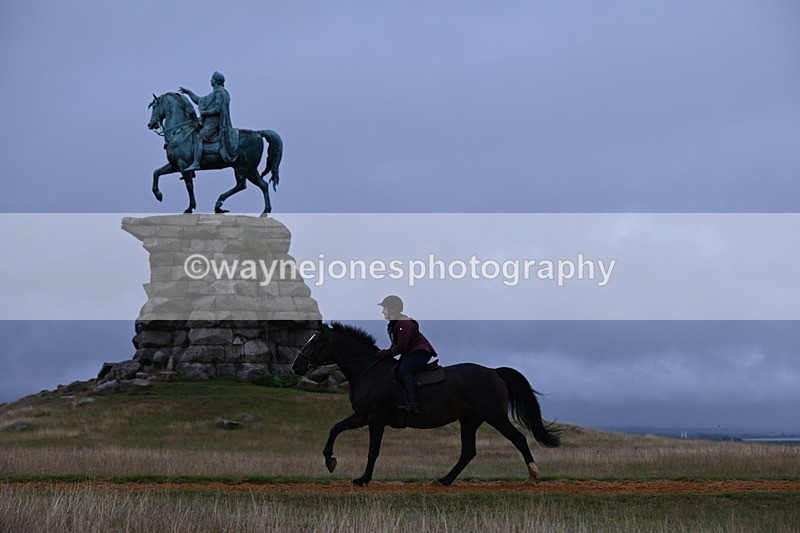 DSC_2526 - Time at Statue 12:34 to 12:56