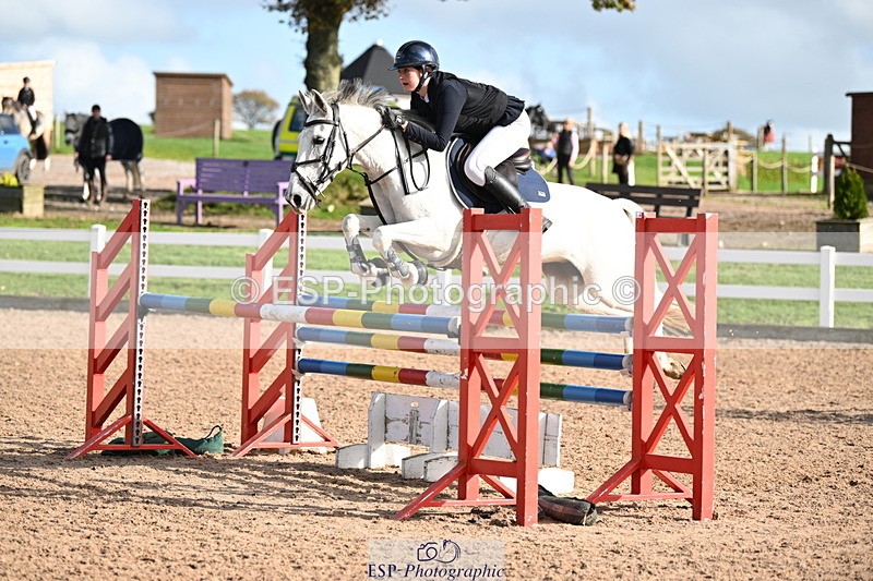 241026A-130027-00949 - SAT Cls 10 Pony Foxhunter and 1.10m Open