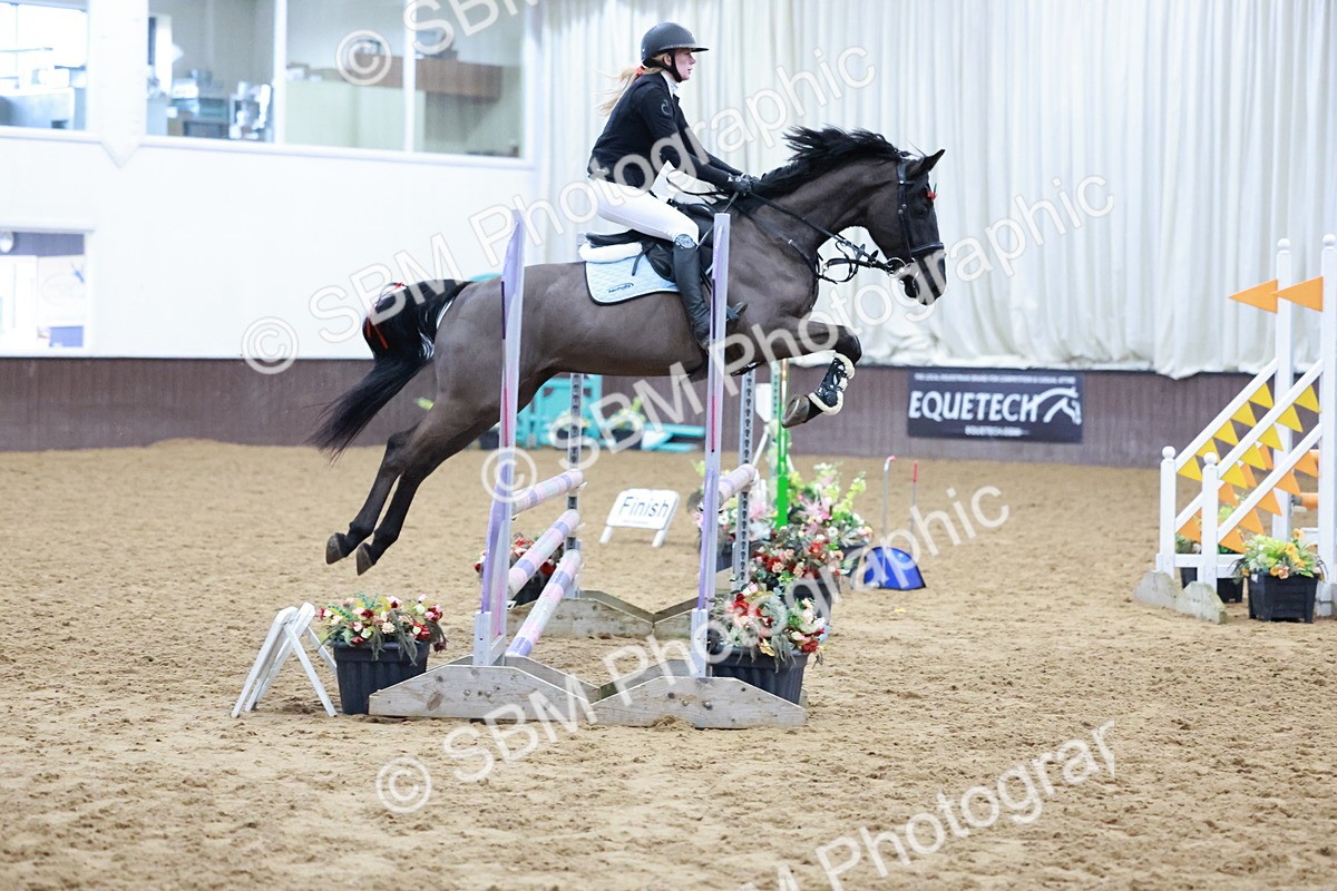 SBM_002807 - Class 9 - Equissage Pulse Senior BritiNovice/ 90cm Open