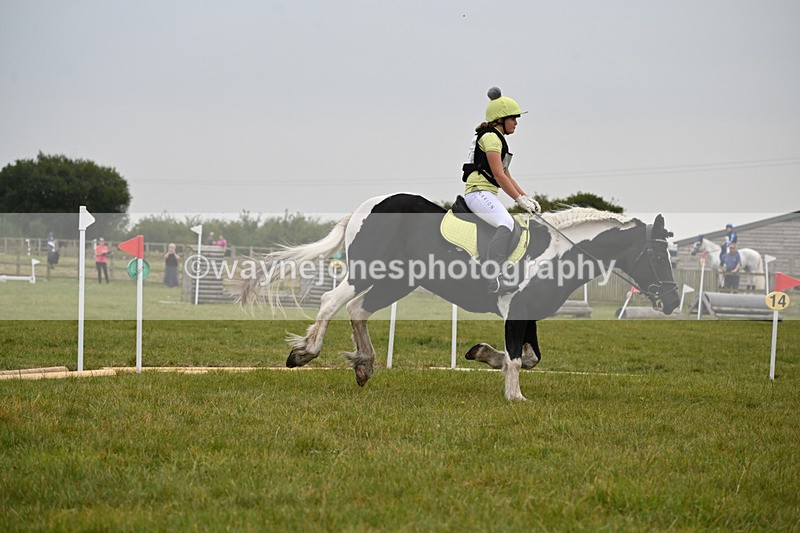 WJ6_0307 - 40cm XC Time 10:37 to 10:56