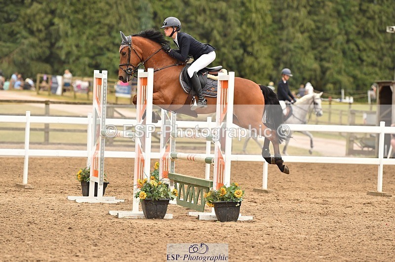 230618-142538-12915 - Cls 25 Pony Foxhunter & 1.10m Open