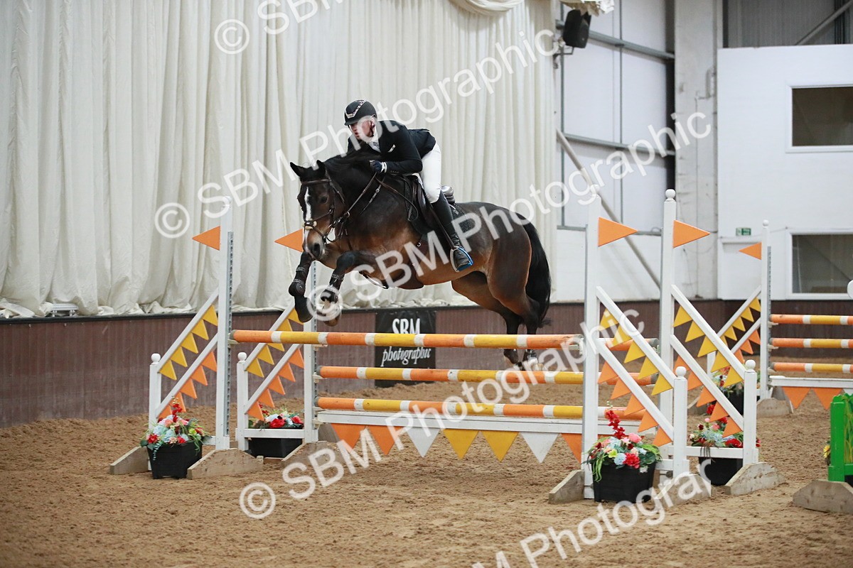 SBM_001036 - Class 4 - Senior Newcomers - 1.10m Open