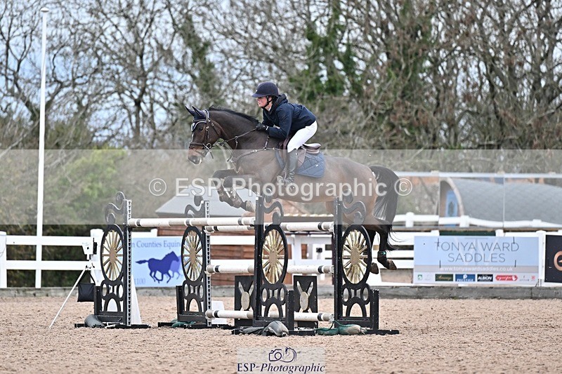 251126-144725-00741 - Cls 6 National 1.30m and 1.40m