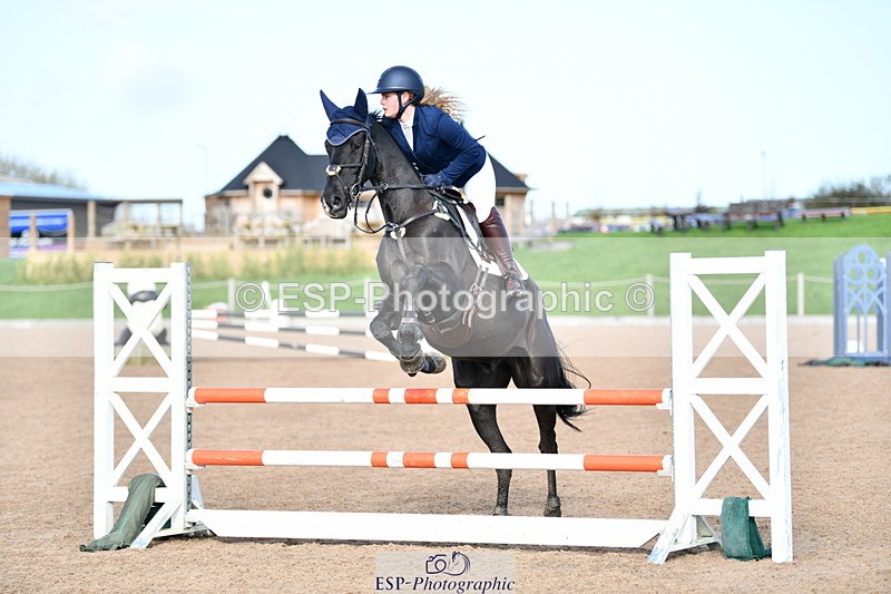 241026A-120807-01161 - SAT Cls 26+27 Club and Schools 90cm