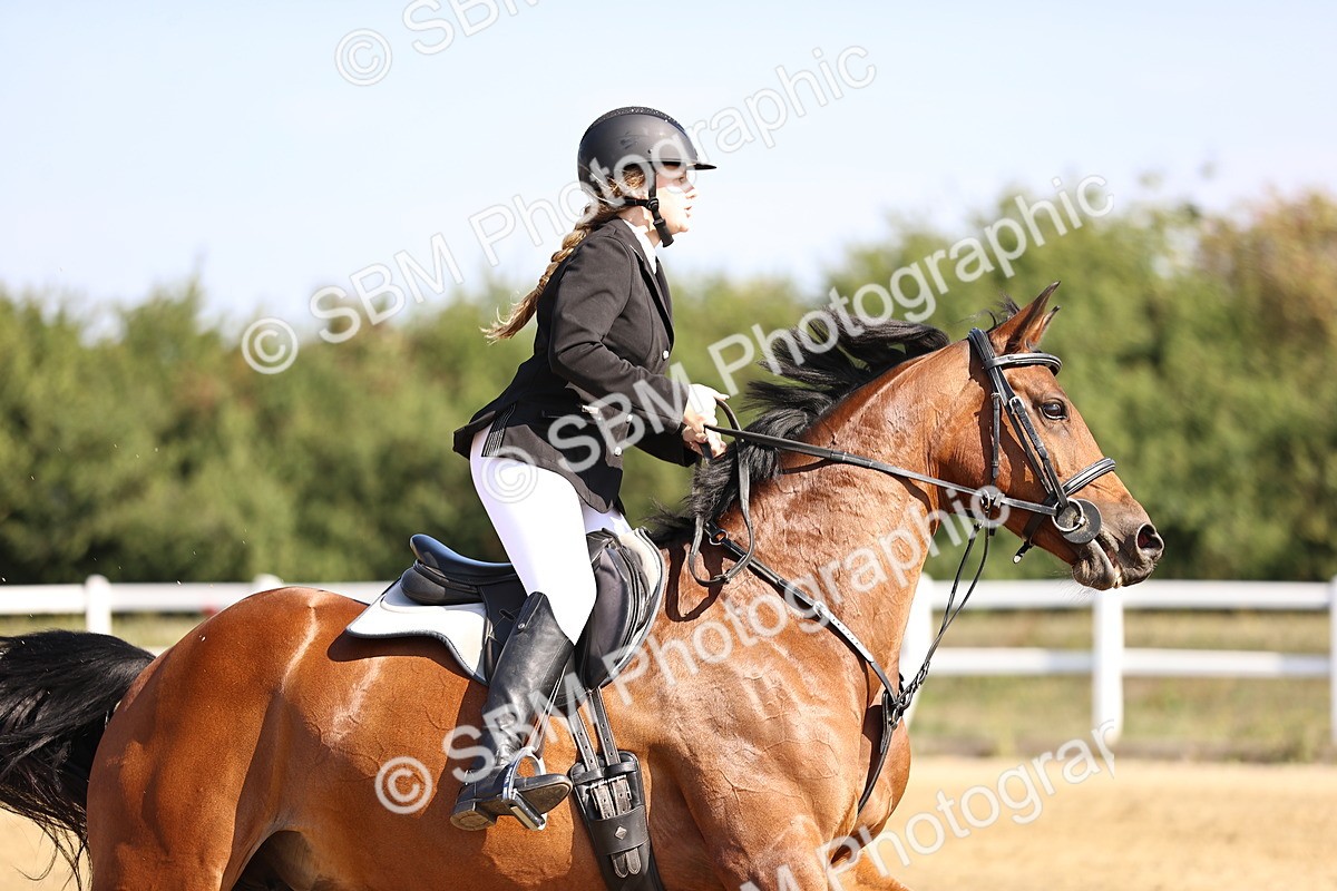 SBM_005679 - Class 9 - Senior British Novice - 90cm
