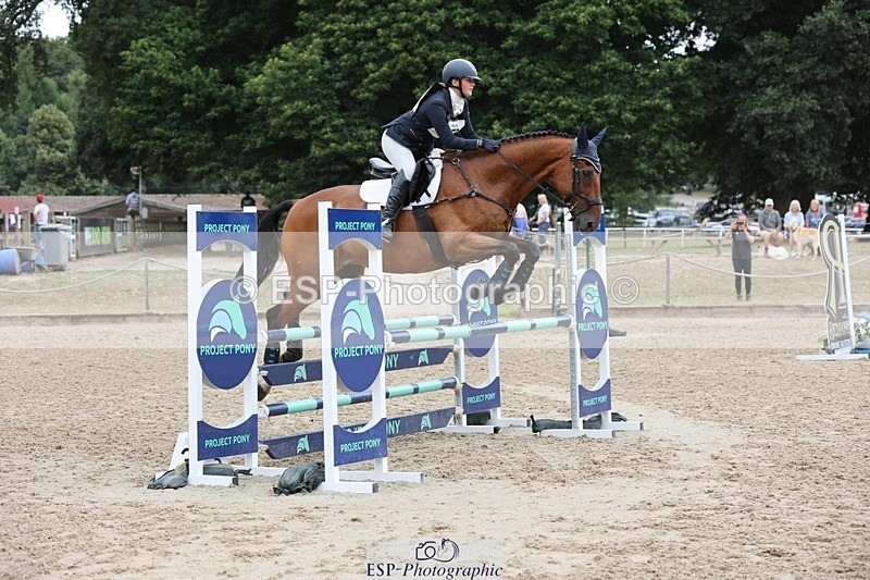 250803A-122851-12809 - M-576-Ella.Otto-SUMMERBRIDGE.TIPP