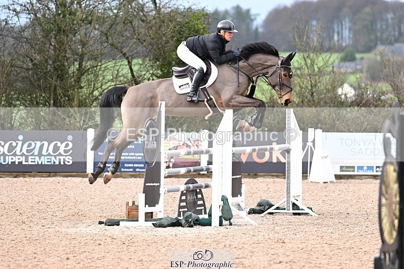 260128-131927-00532 - Snr Newcomers 1.10m