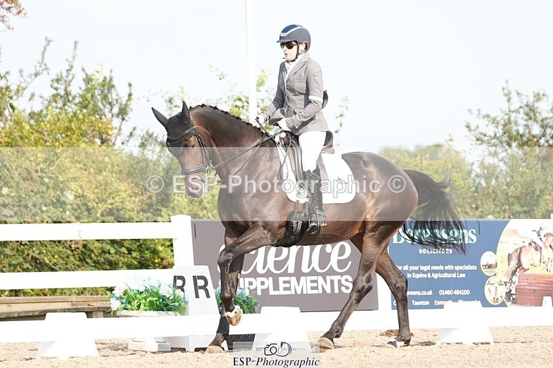 250817-094104-07588 - 094-Alicia.GriffithsSeagry.Danita