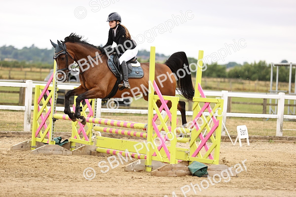 SBM_024452 - Class 8 - Clear Round