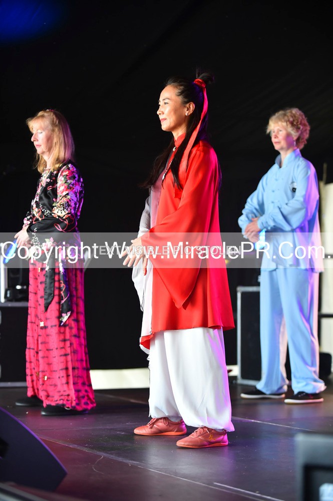 SH4_1420 - Tai Chi with Lisa Kay.