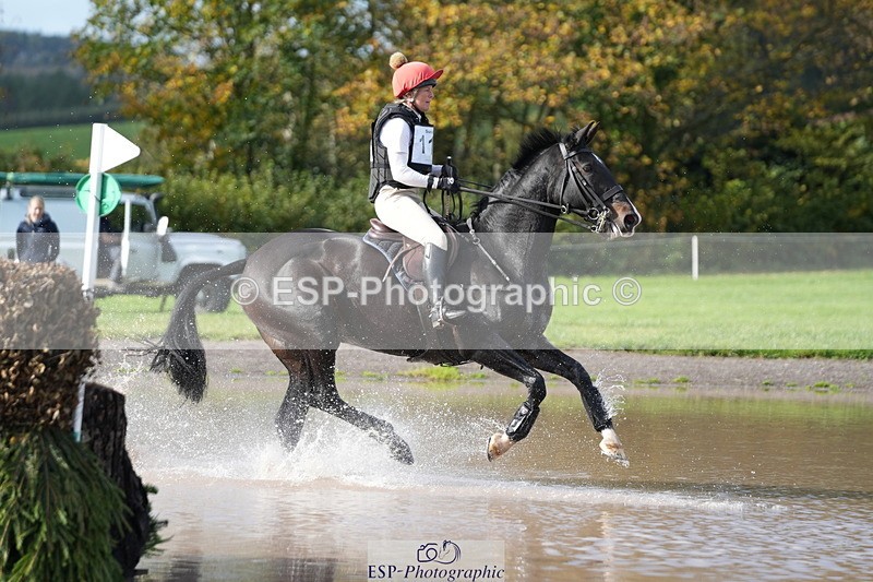 251024A-120717-08629 - B-111-Polly.Walker