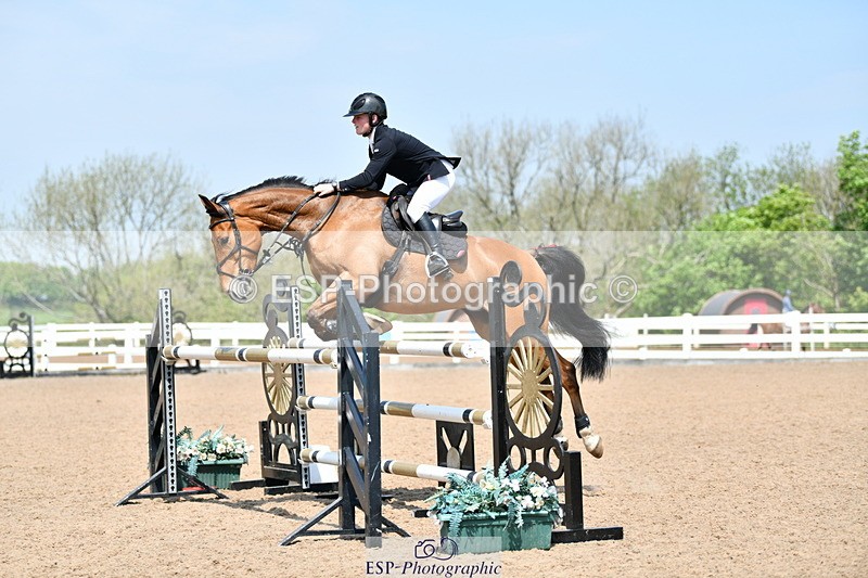 240512A-122053-18048 - Cls 40 Discovery Second Round Jump Off and Pres