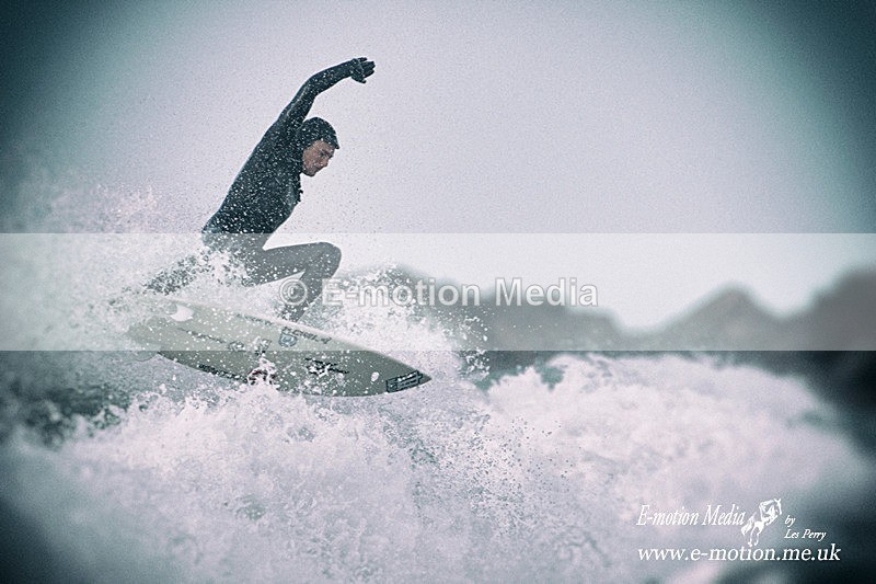 SU 300308-168a - Water