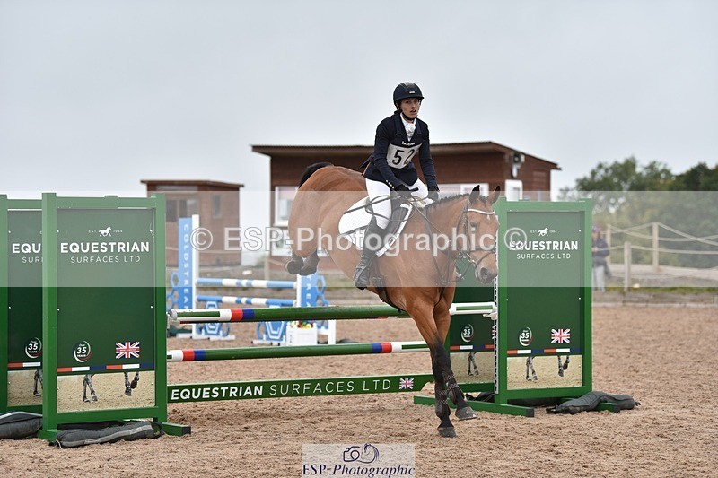 250830-101800-00099 - B-052-Rebecca.Brunt