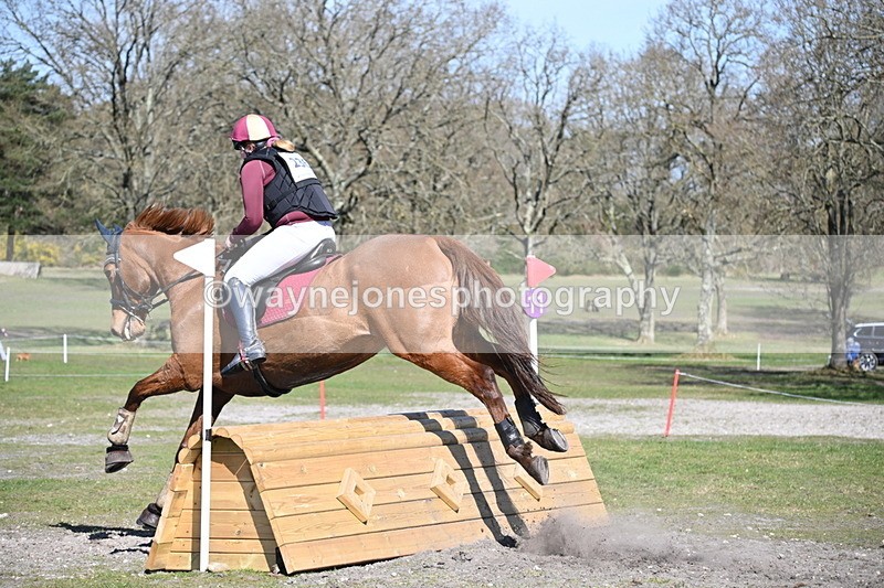 WJ6_3565 - Time 12:19 to 12:35