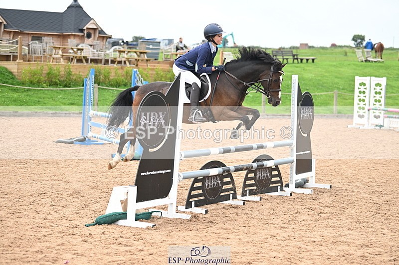 240907A-123803-01698 - Cls 3 Pony Medium Team 80cm & 90cm