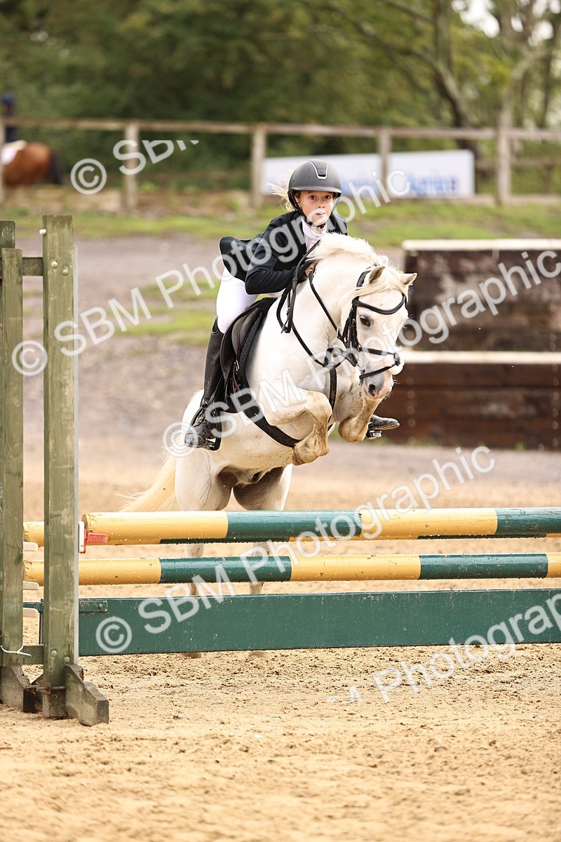 SBM_44769 - J9 - Junior Pony 70cm Championship