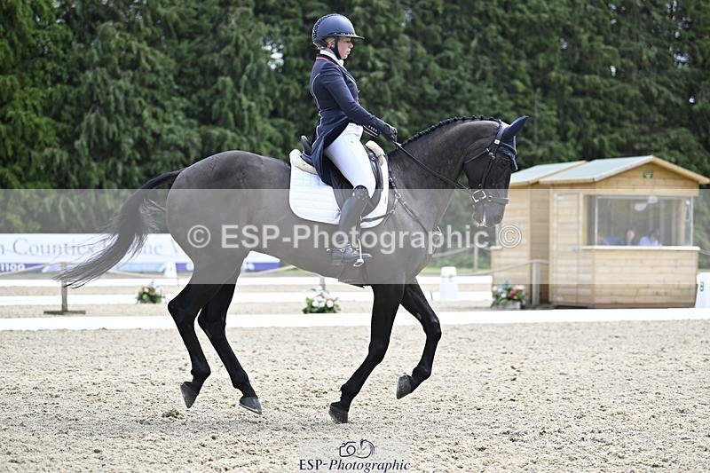 240523-130230-04640 - 101-MORELANDS_CASANOVA-Daisy_Bathe