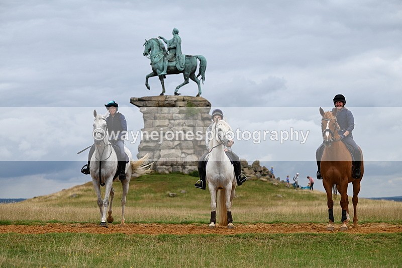 DSC_5267 - Time at Statue 11:46 to 12:16