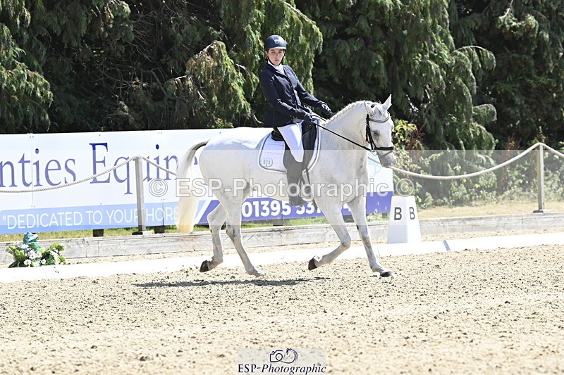 250810A-135452-06796 - 075-Amelia.StruelTanzanite.Silver.Lining