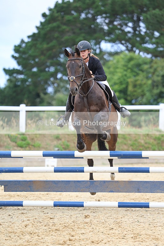 3E7A4730 - Class 4: Senior British Novice/90cm open