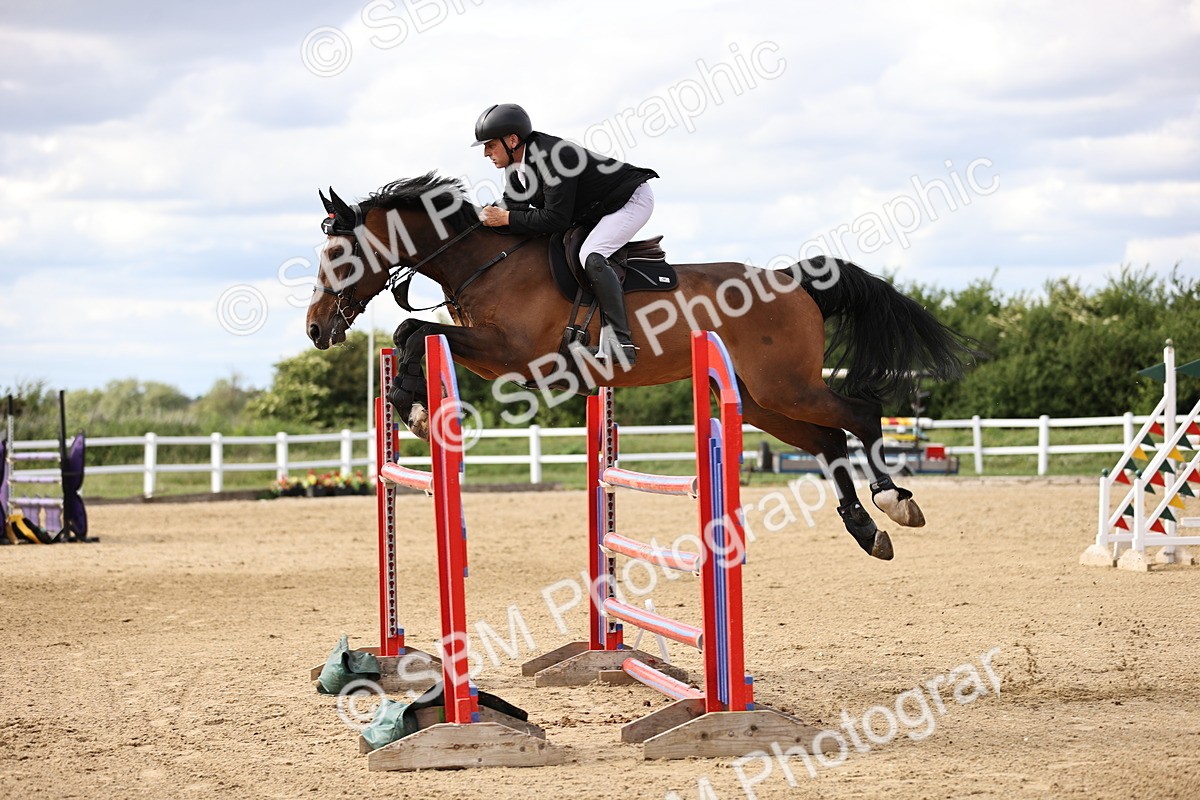 SBM_003804 - Class 13 - Senior Foxhunter - 1.20m