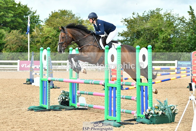 230813A-111436-11682 - Cls 40 A&B Senior Discovery & 1m Open