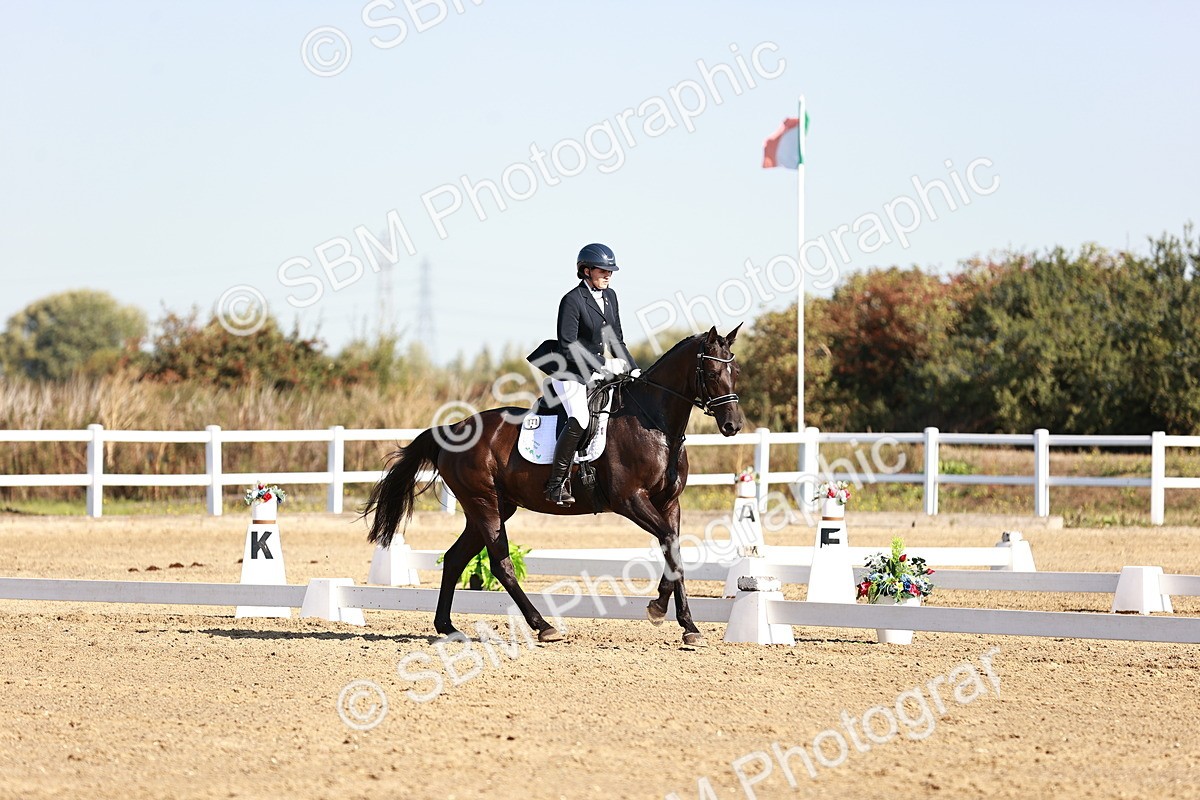 SBM_004284 - Class 12 - Novice 5 - 9.07-10.10