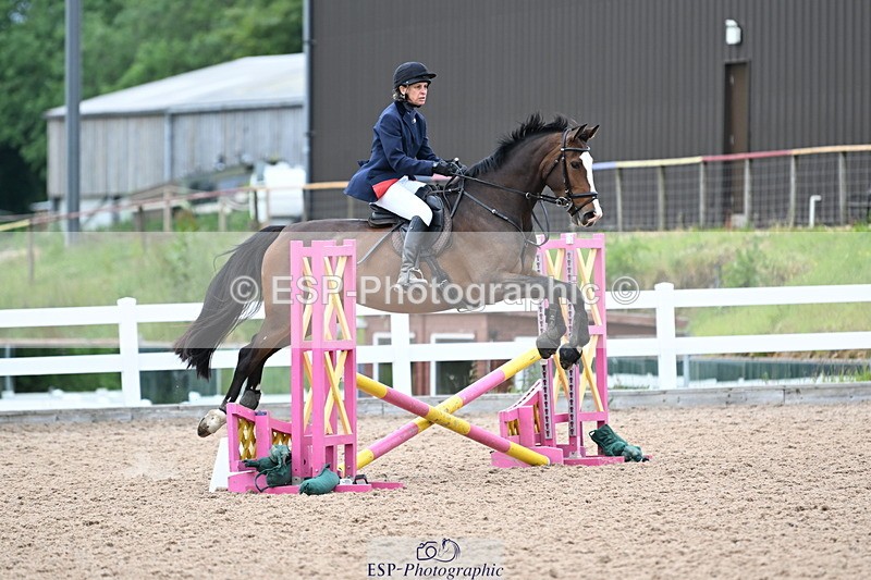 240611A-165846-00370 - 70cm