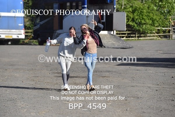 BPP_4549 - CLASS 9 Senior Newcomers/ 1.10m Open