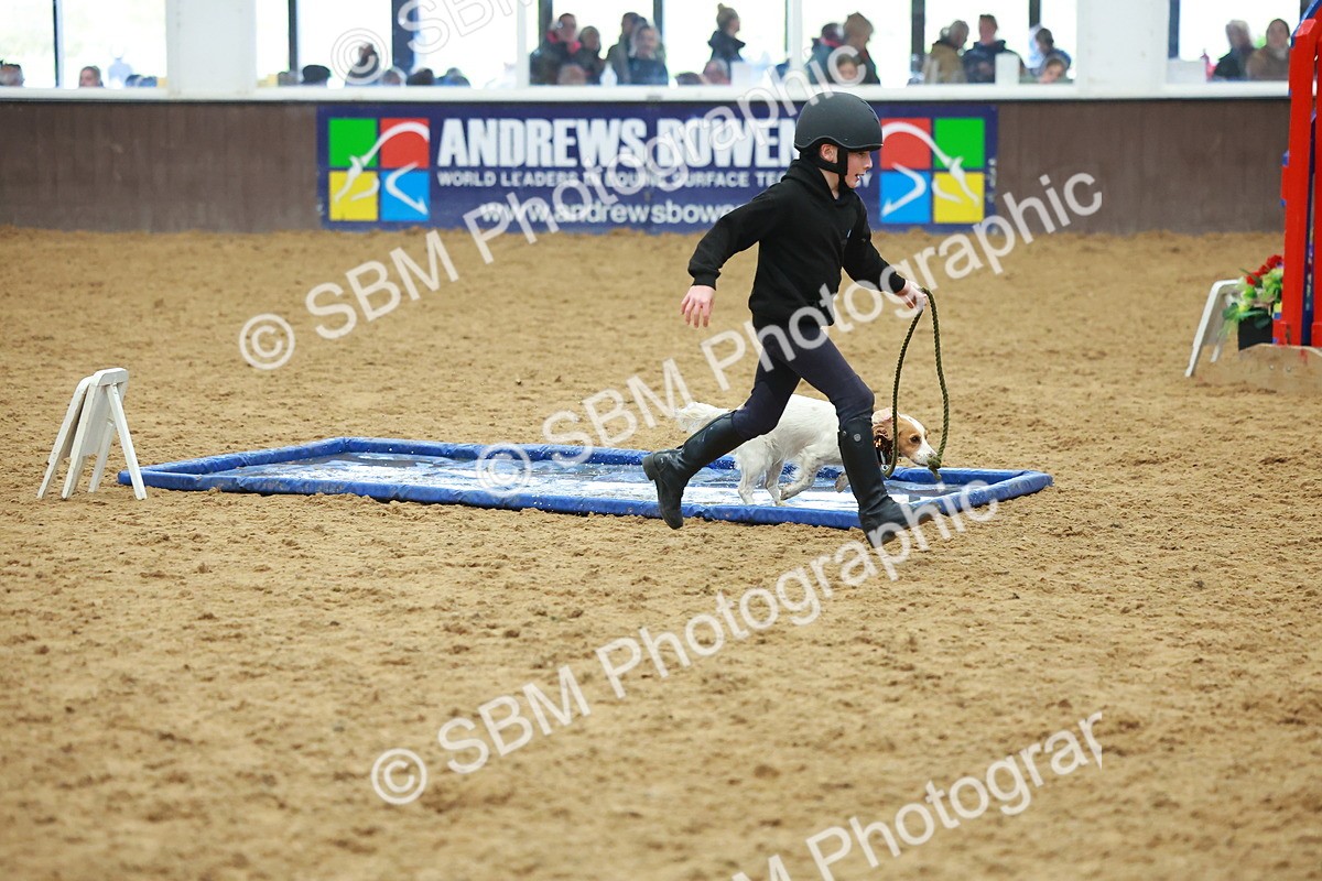 SBM_002549 - Class 3 - Horse & Hound (60cm)